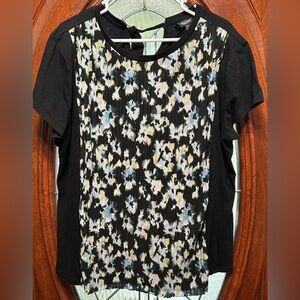 Simply Vera Vera Wang Black Short-Sleeve Top with Floral Front Panel